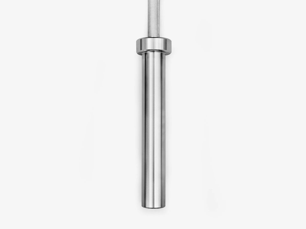 Vertical view of the E1 Training Bar Women’s Hard Chrome sleeve showing smooth rotation surface and Olympic dimensions.